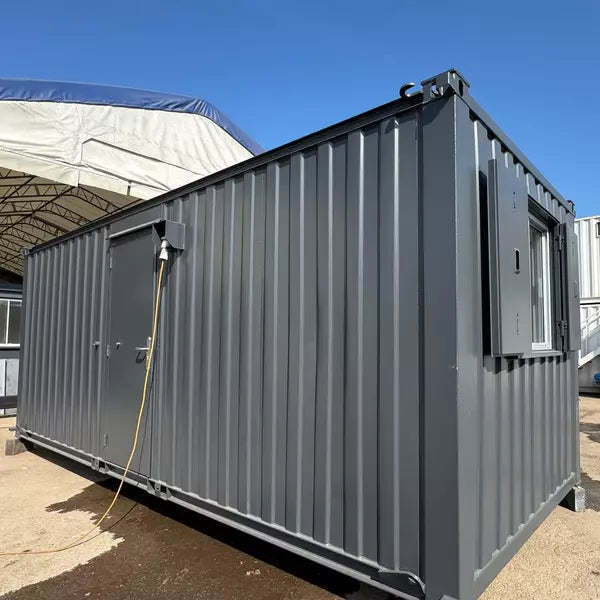 CONTENEDOR DE OFICINA 2,4 X 6,4 M CON BANO Y COCINA — Contenedores oficina en venta en España — imagen 2